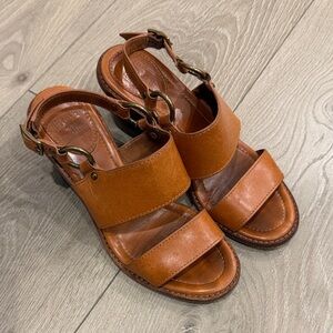 Women's FRYE Tan Leather Slingback Sandals